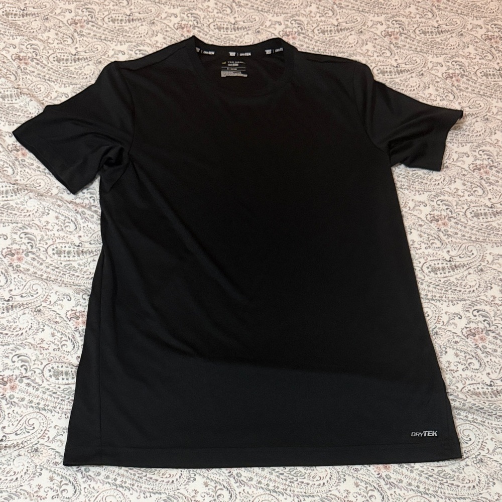 Tek Gear Men's Black Performance Crew Neck Shirt